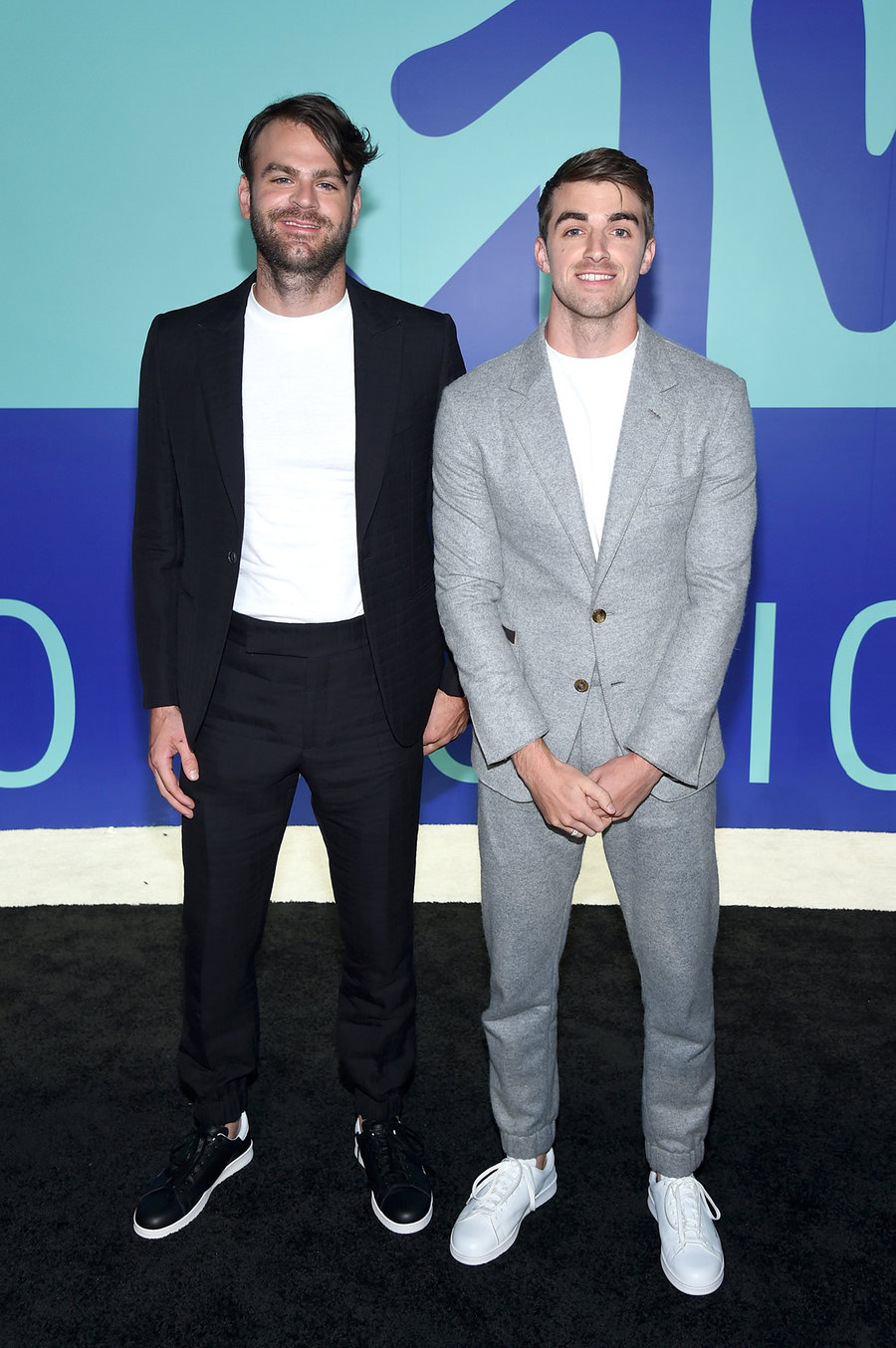chainsmokers