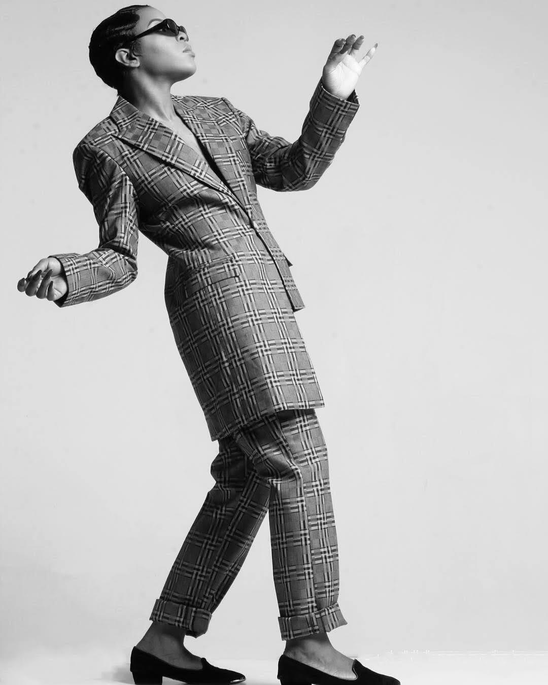 LL