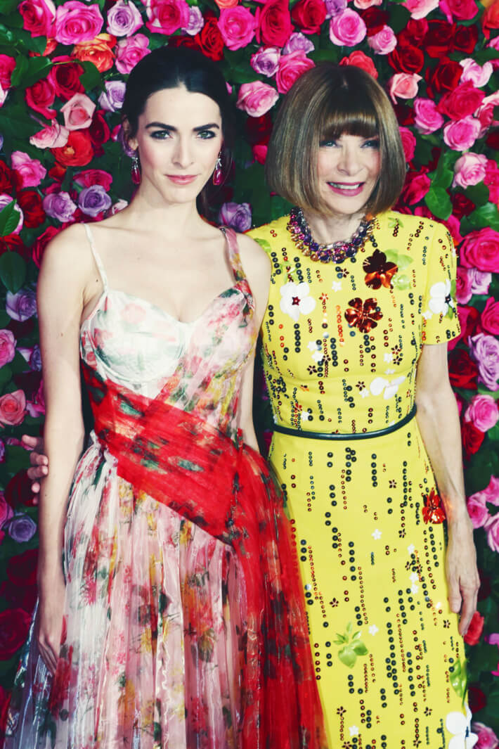 09-anna-wintour-bee-shaffer.nocrop.w710.h2147483647.jpg