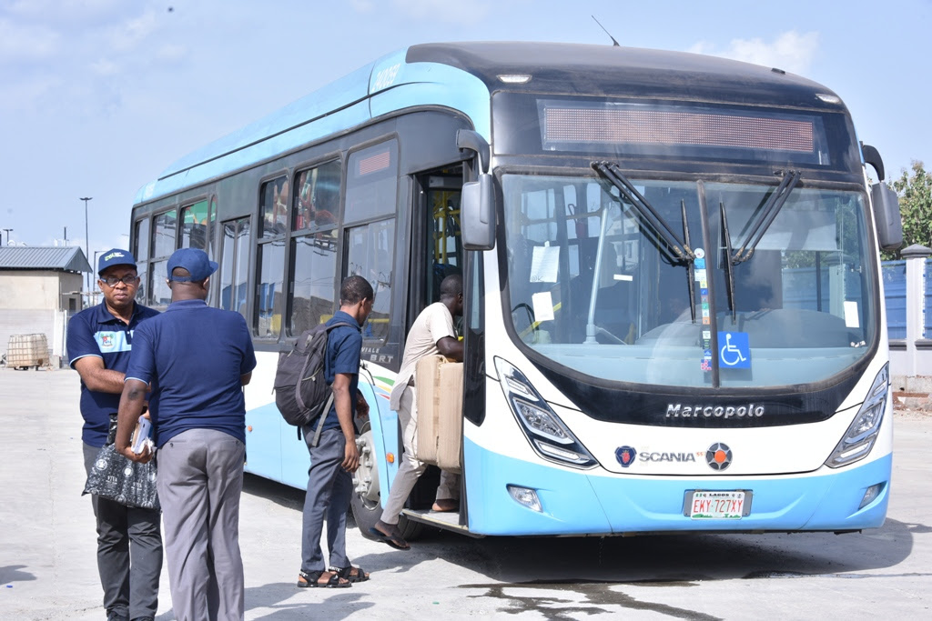 Free Busses
