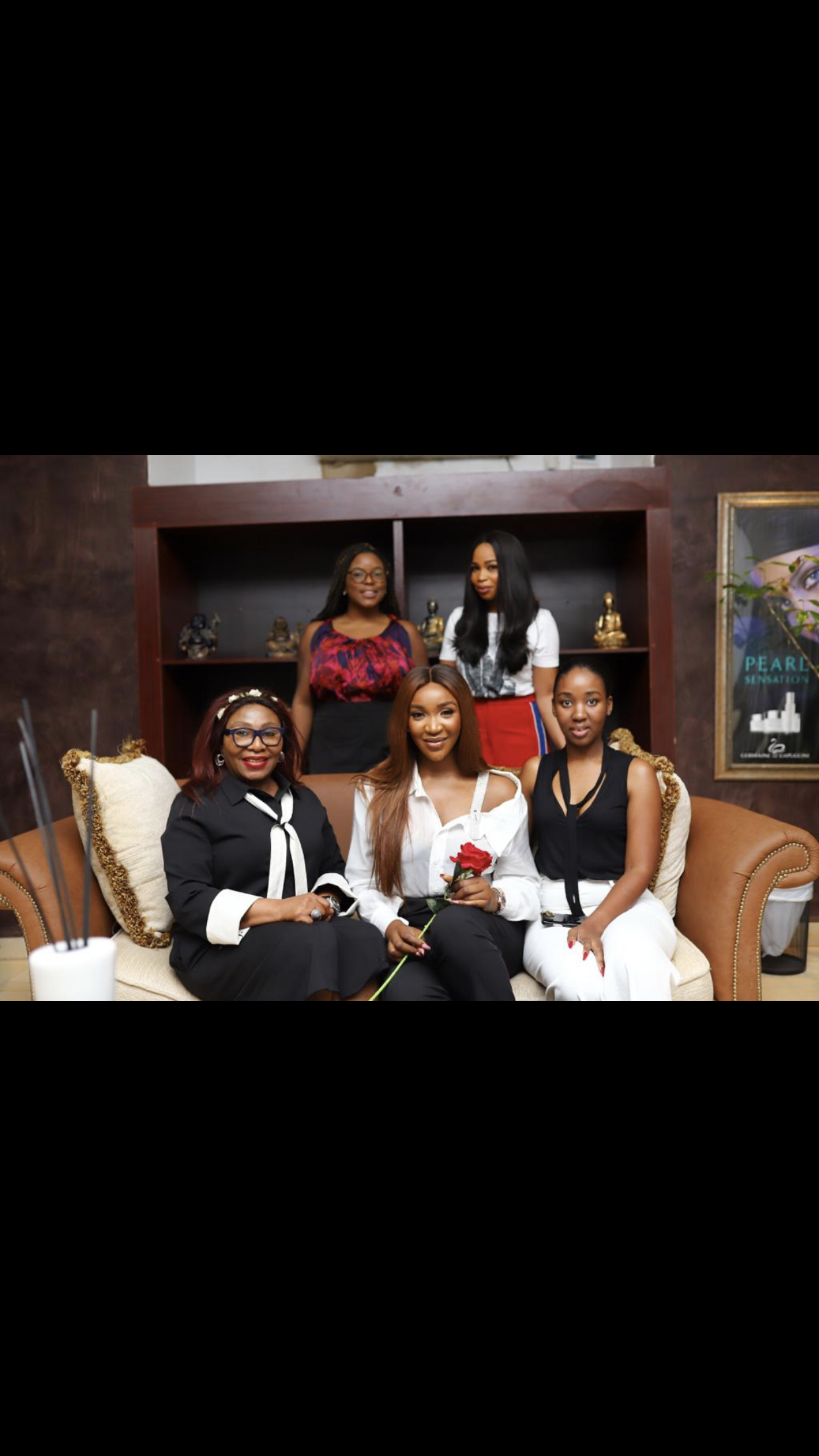 Idia Aisien and BNatural SpaAE06B3AD-0DE6-45CF-BF7A-FE2667DC8BDB