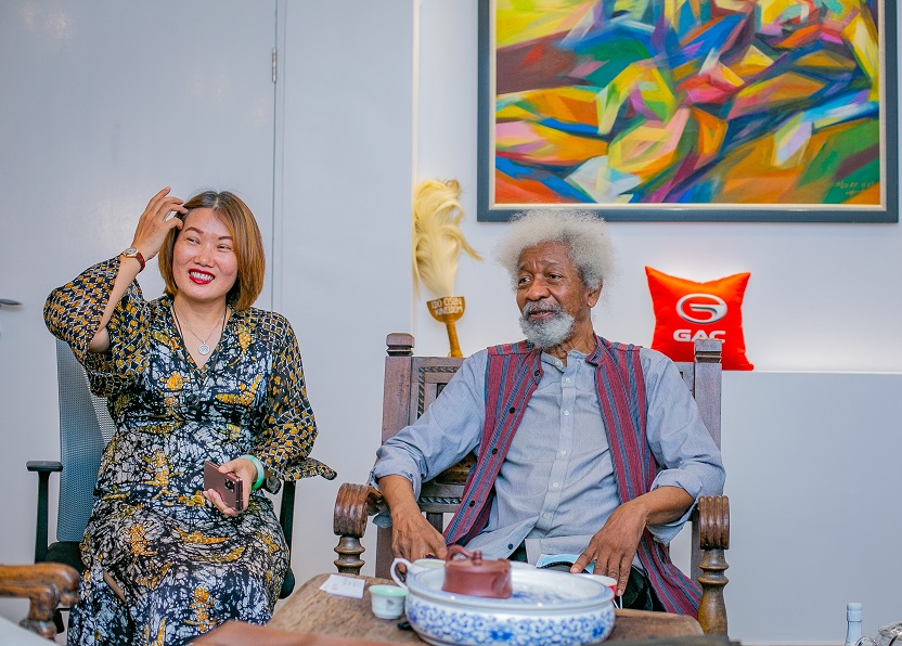 Chief Diana Chen and Professor Wole Soyinka