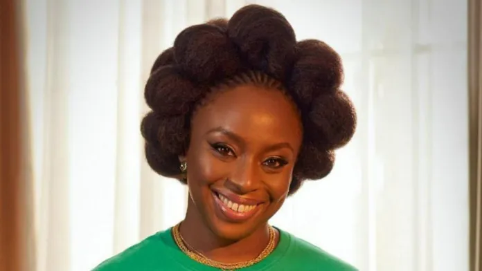 Chimamanda-Adichie-2